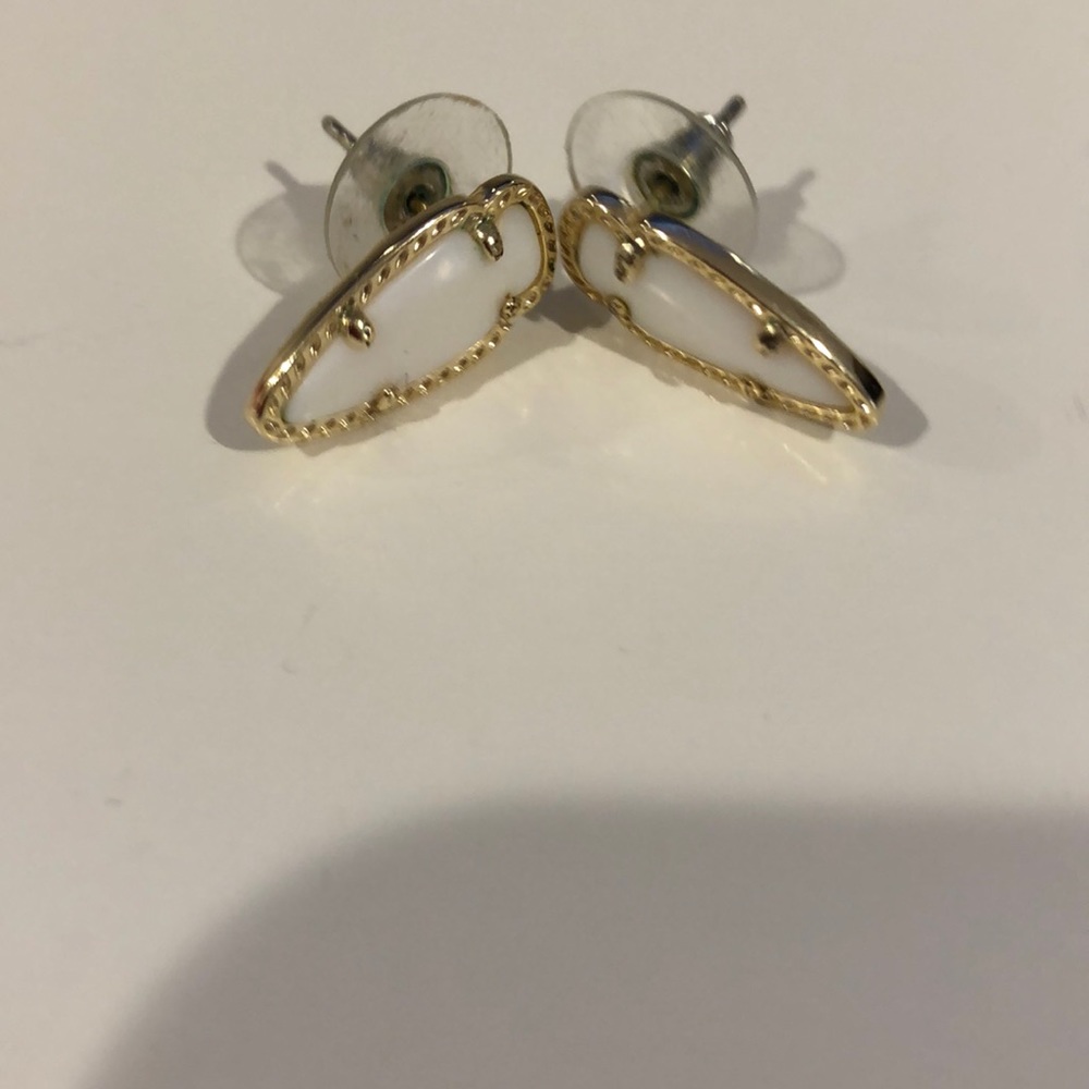 Kendra Scott Arrowhead Studs